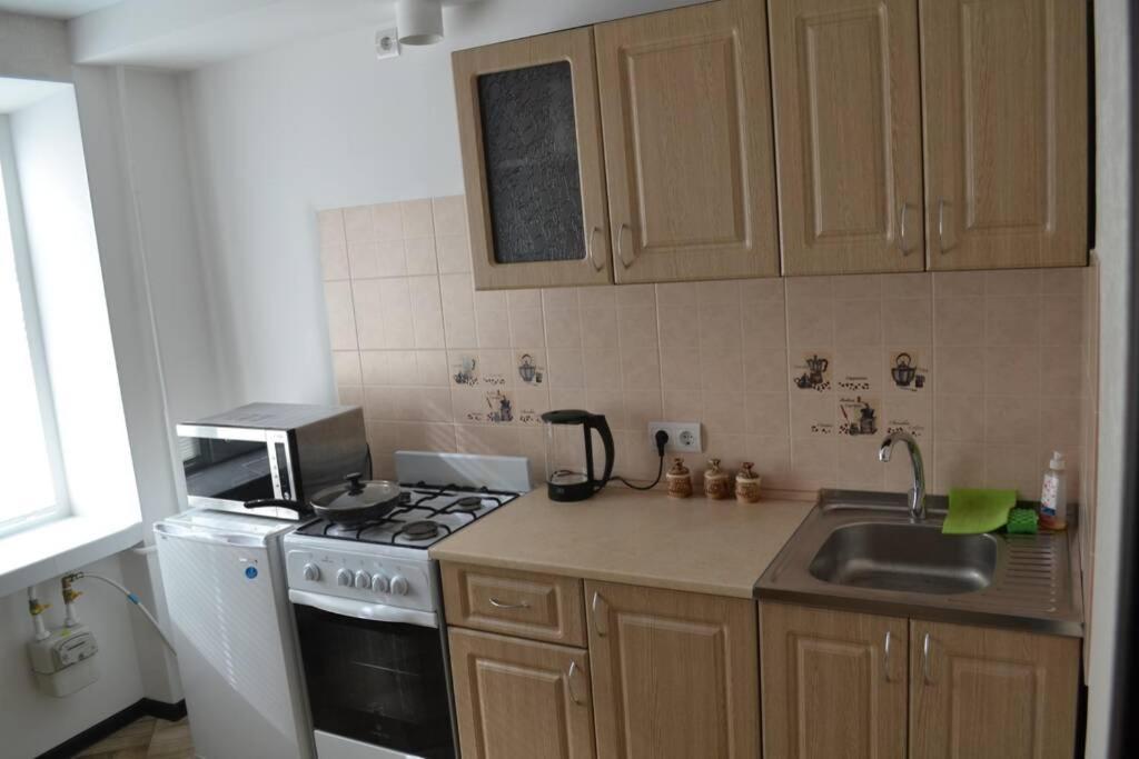 Apartment Brooklyn In Kamianets-Podilskyi Exterior photo